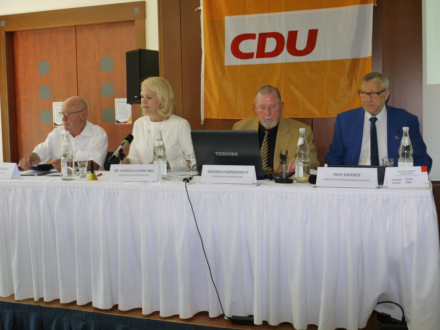 Das Präsidium der Senioren-Union beim Landedelegiertentag 2018
