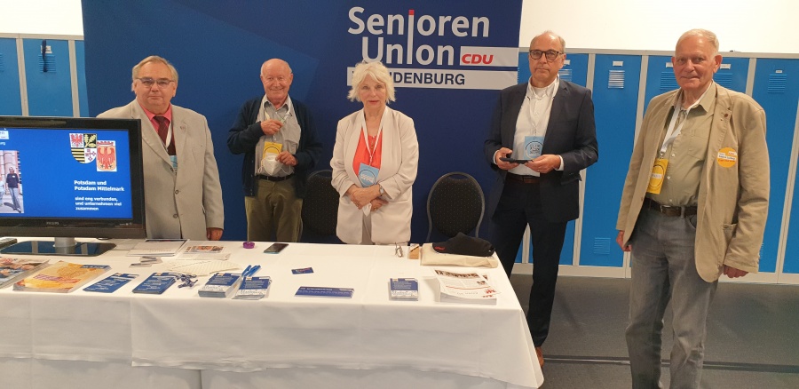 Stand Der Senioren Union Auf Dem 36